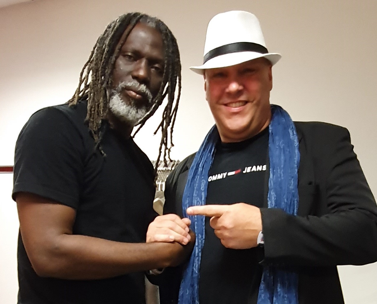 Matono aux côtés de Tiken Jah Fakoly